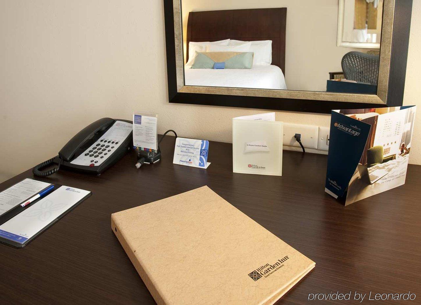 Hilton Garden Inn By Hilton Mount Laurel Ruang foto